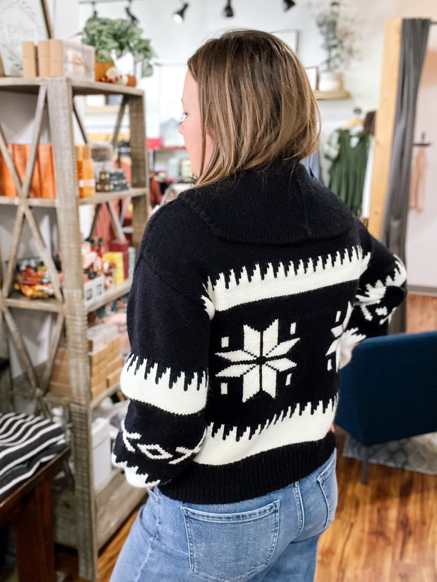 Black Zip Cardigan W/Ivory Snowflake