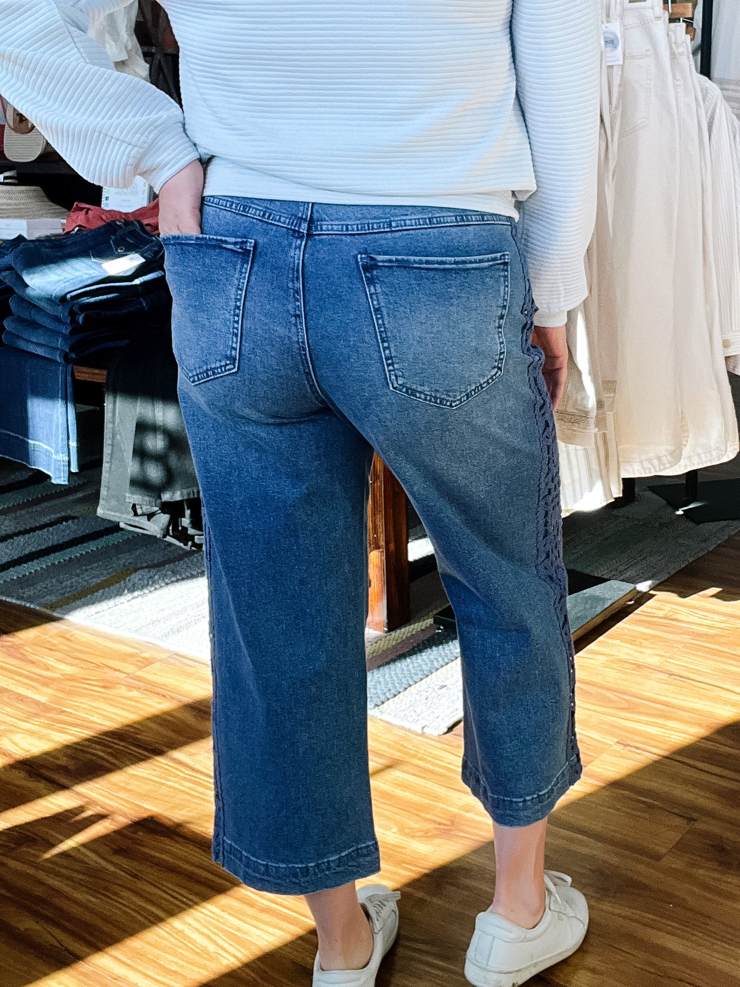 Navy Sea Audrey W/ Crochet Wide Leg Crop Jean