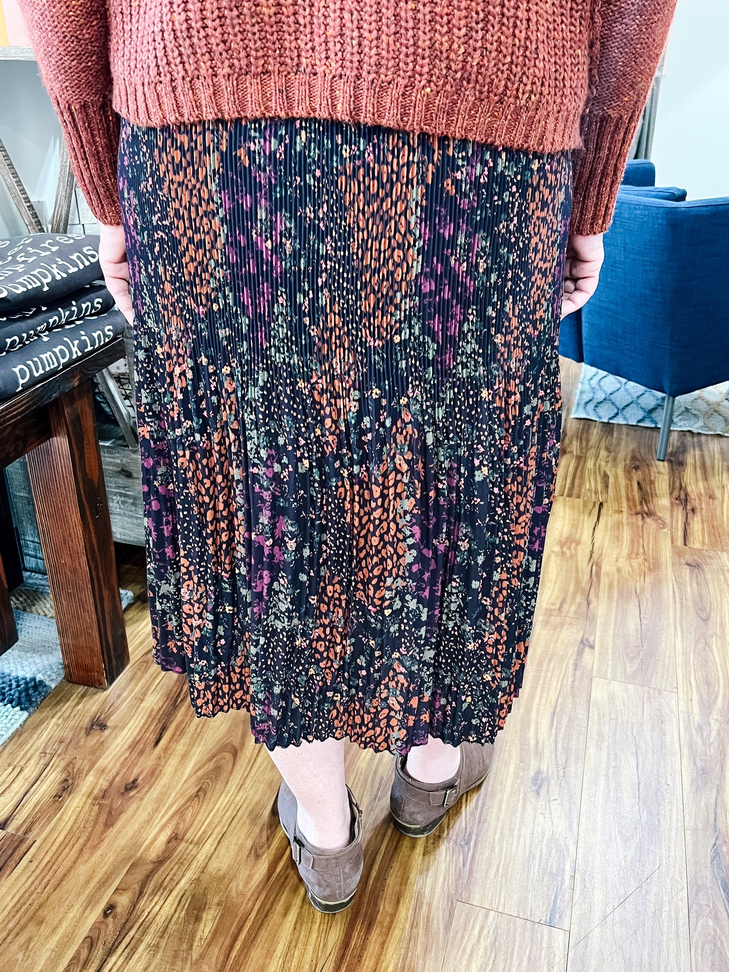 Black Floral Plisse Skirt
