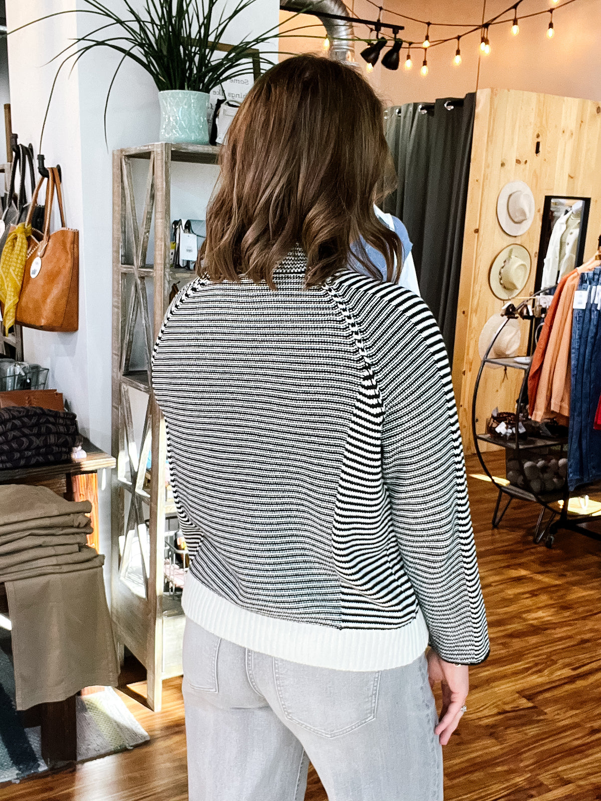 Black W/Cream Stripe Button Collar Sweater