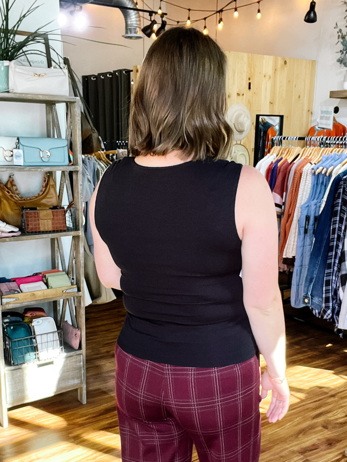 Black Sleeveless Built In Bra Top