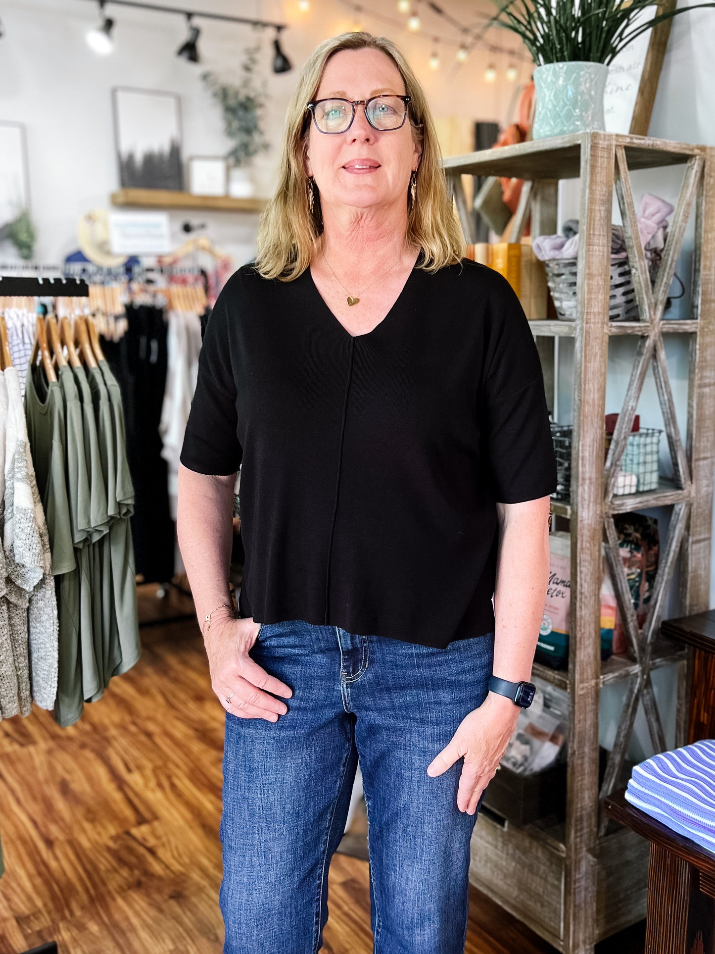 Black Short Sleeve Sweater