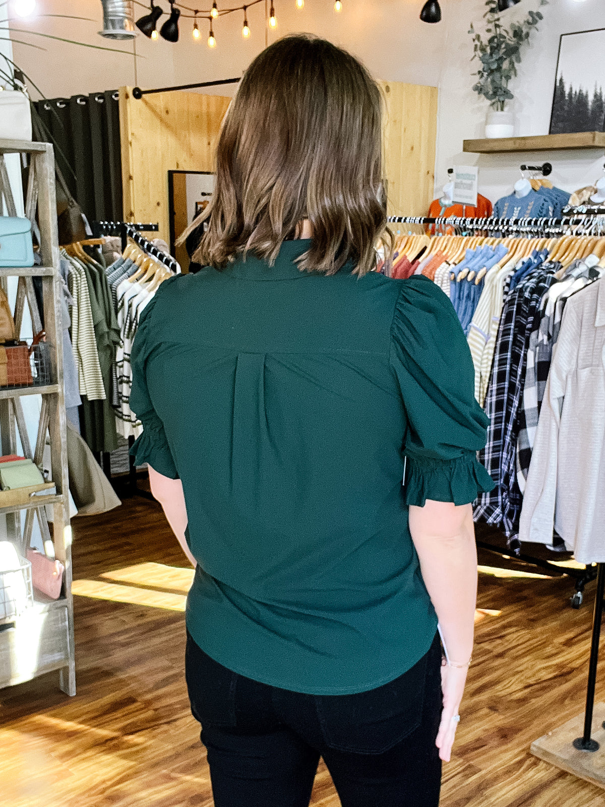 Spruce Green Collared Ruffle Short Sleeve Top
