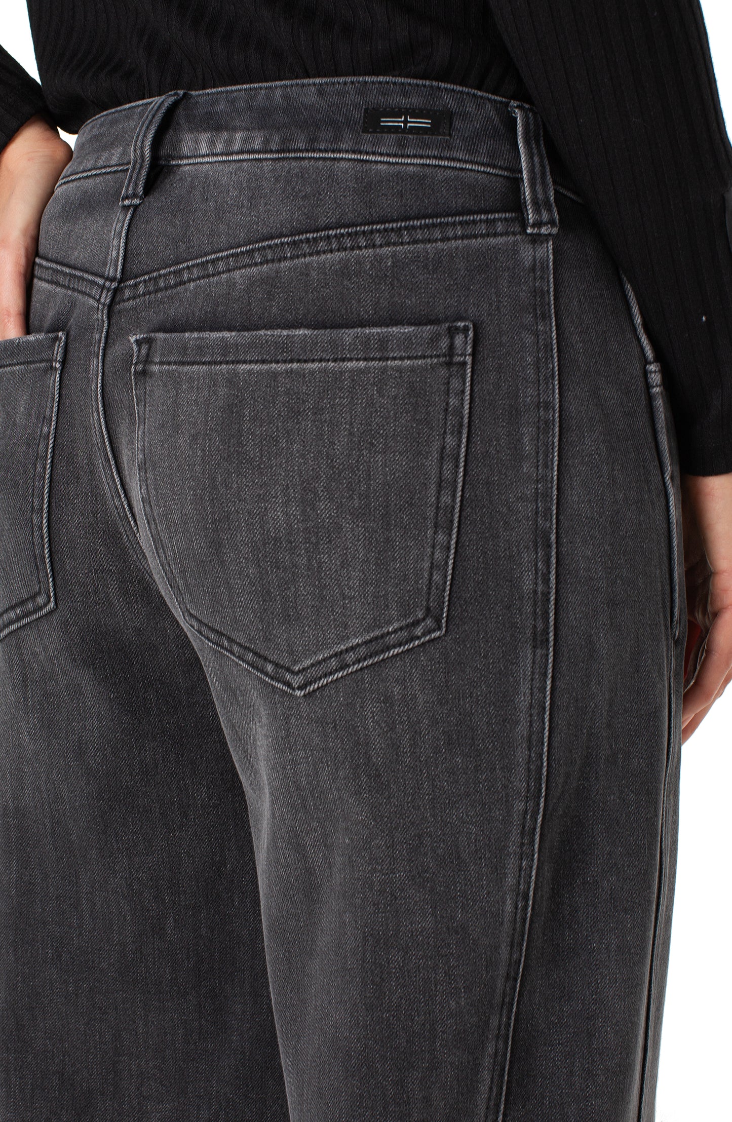 Washed Black Barrel Jean