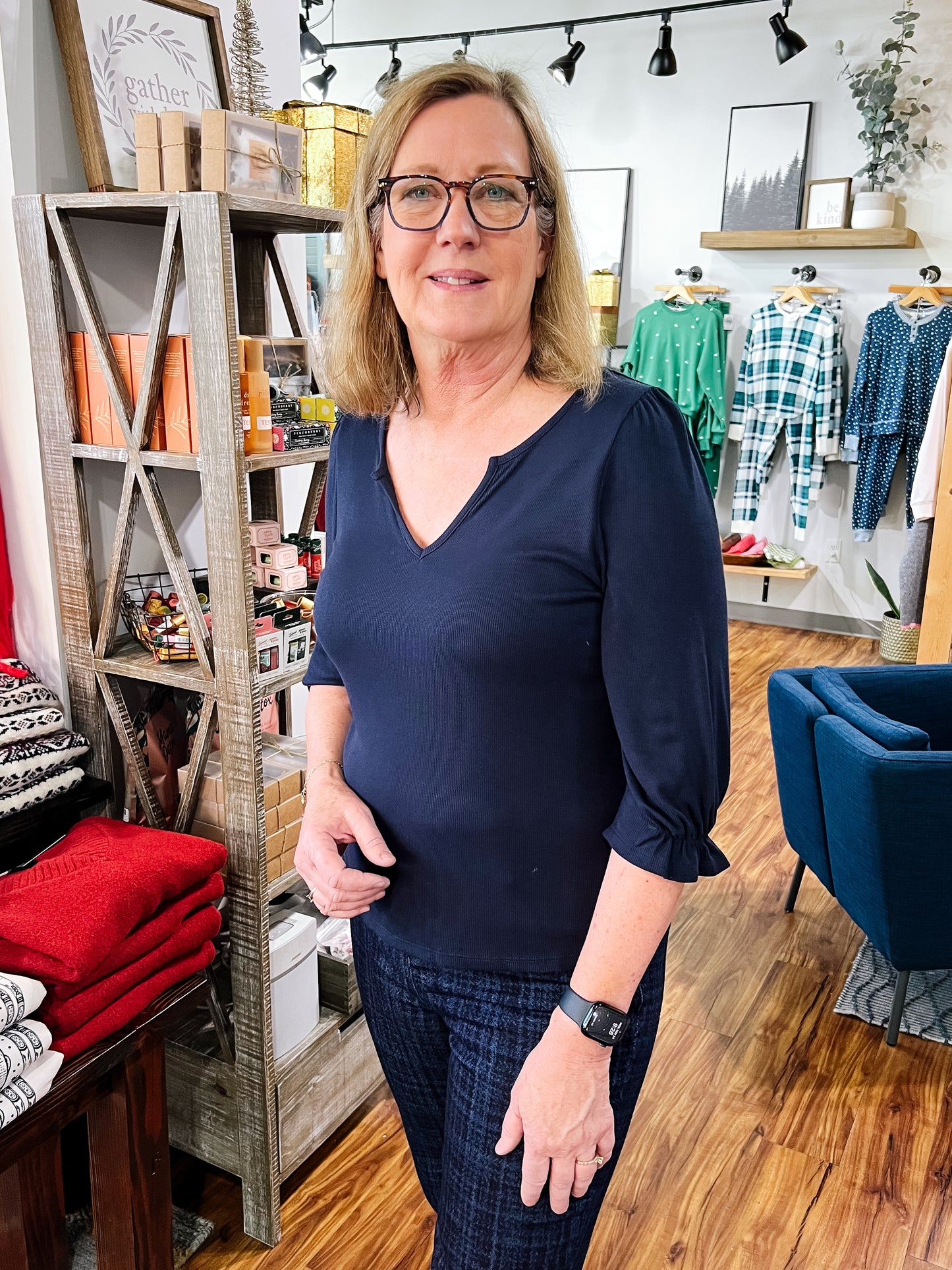 Navy Ribbed 3/4 Sleeve Top