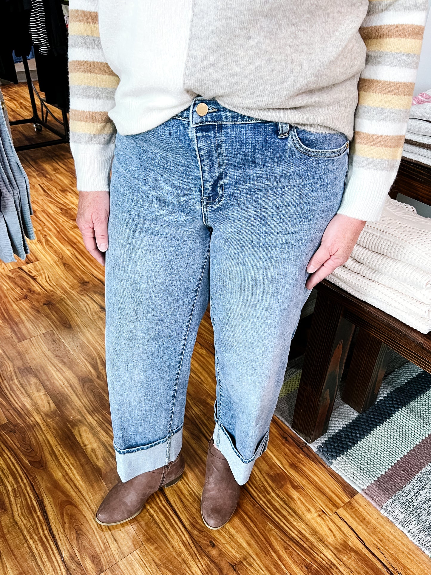 Morgan Cuffed Wide Leg Jean