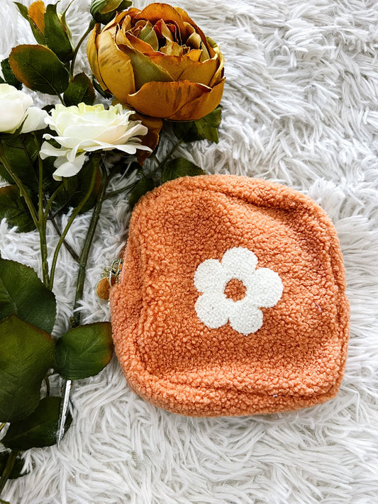 Peach Daisy Square Pouch