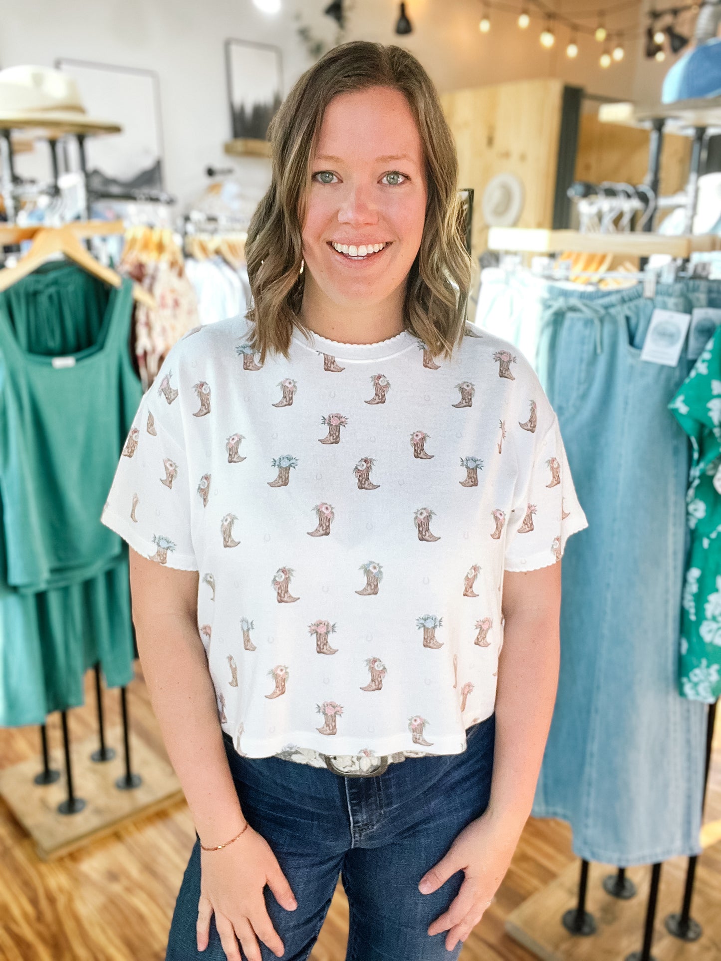 Cream Short Sleeve Boot Top