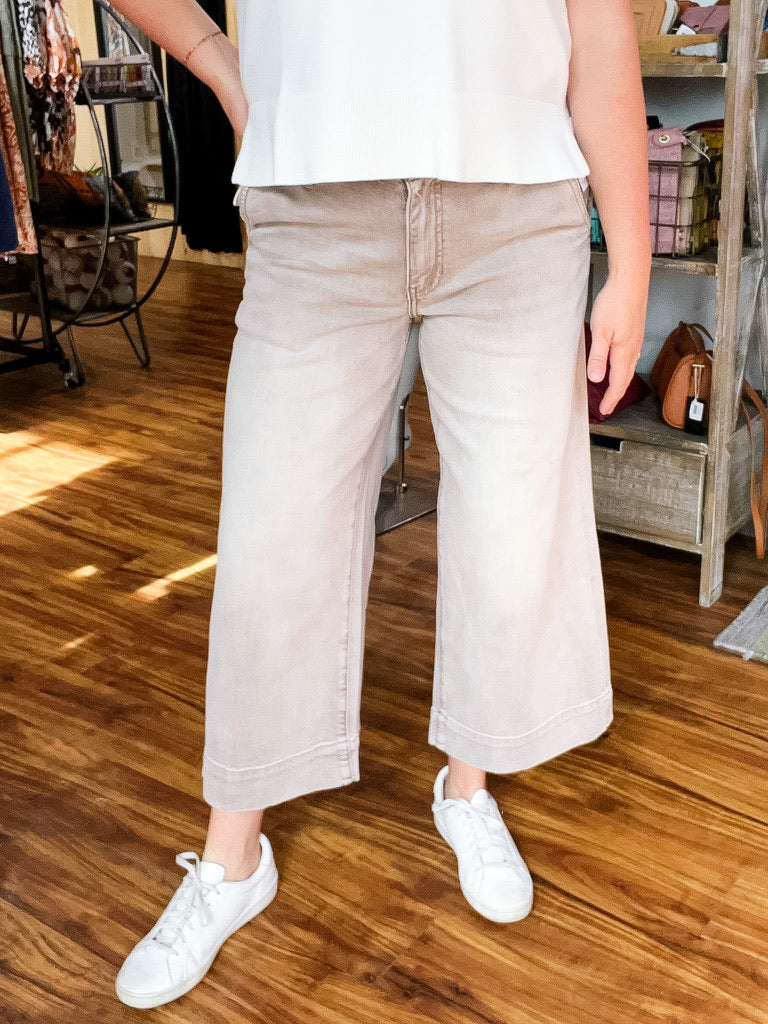 Weekender Wide Leg Crop Antique Khaki Jean