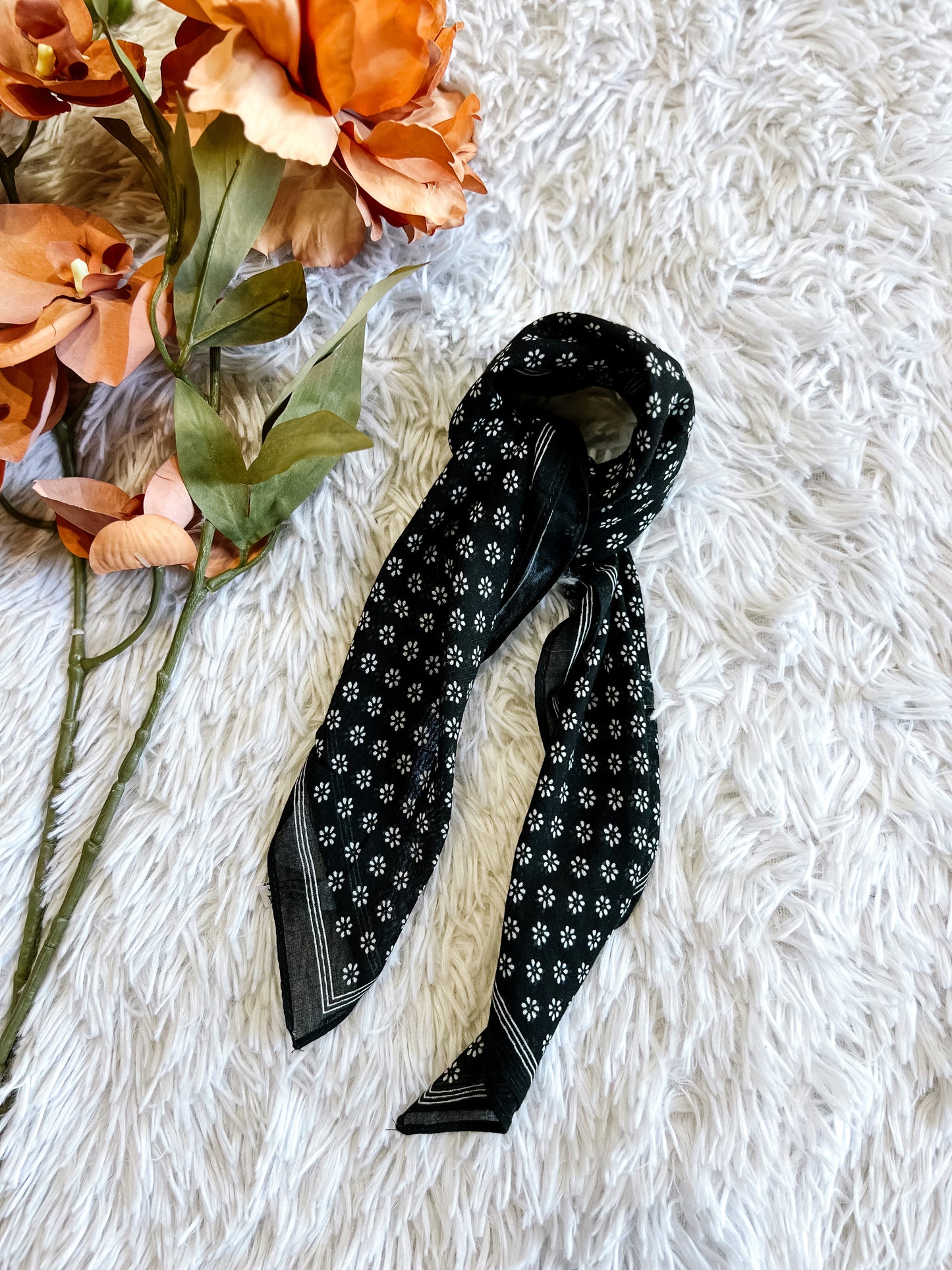Daisy Cotton Bandana