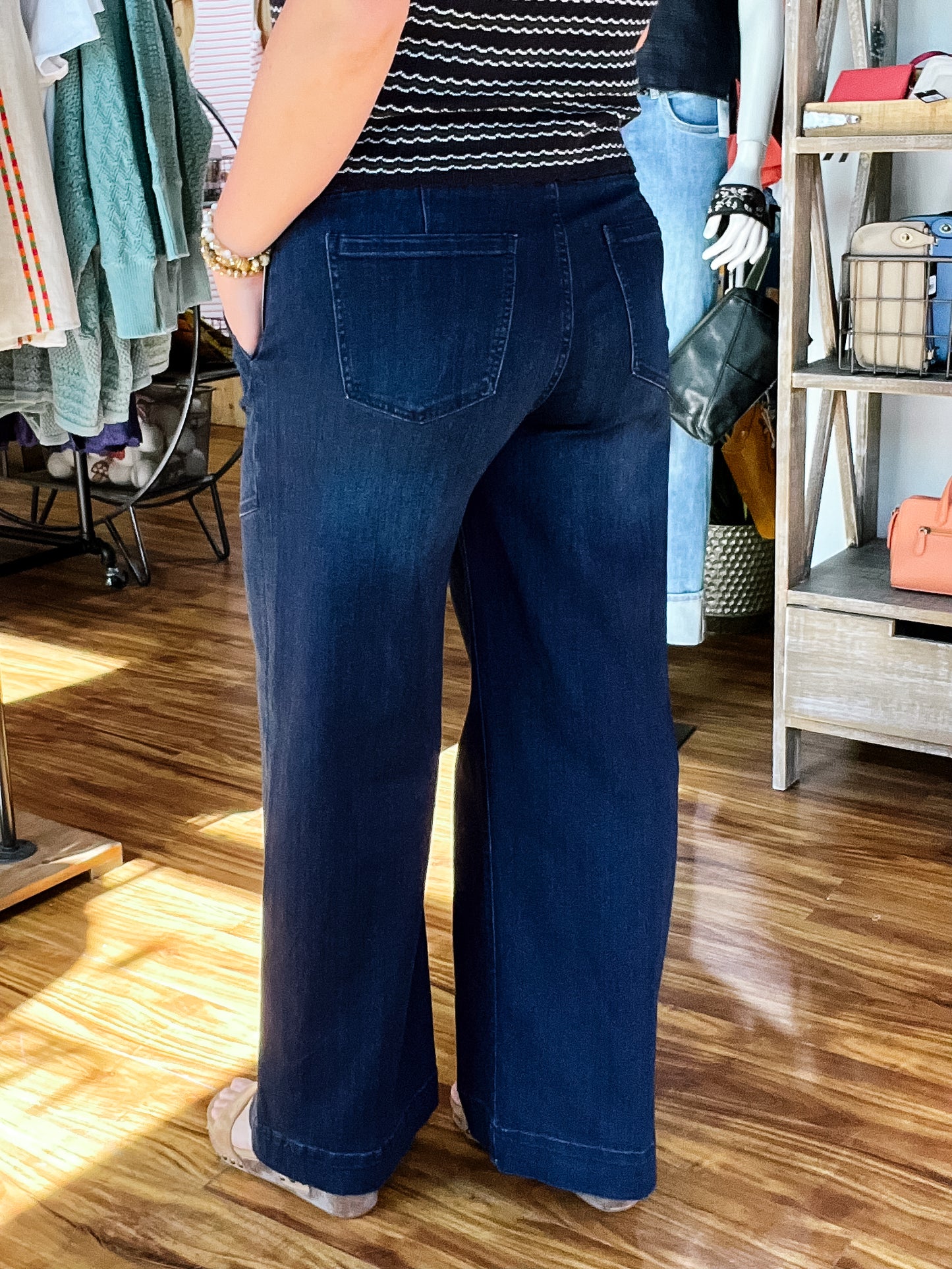 Patch Pocket Wide Leg Jean Summit Lake