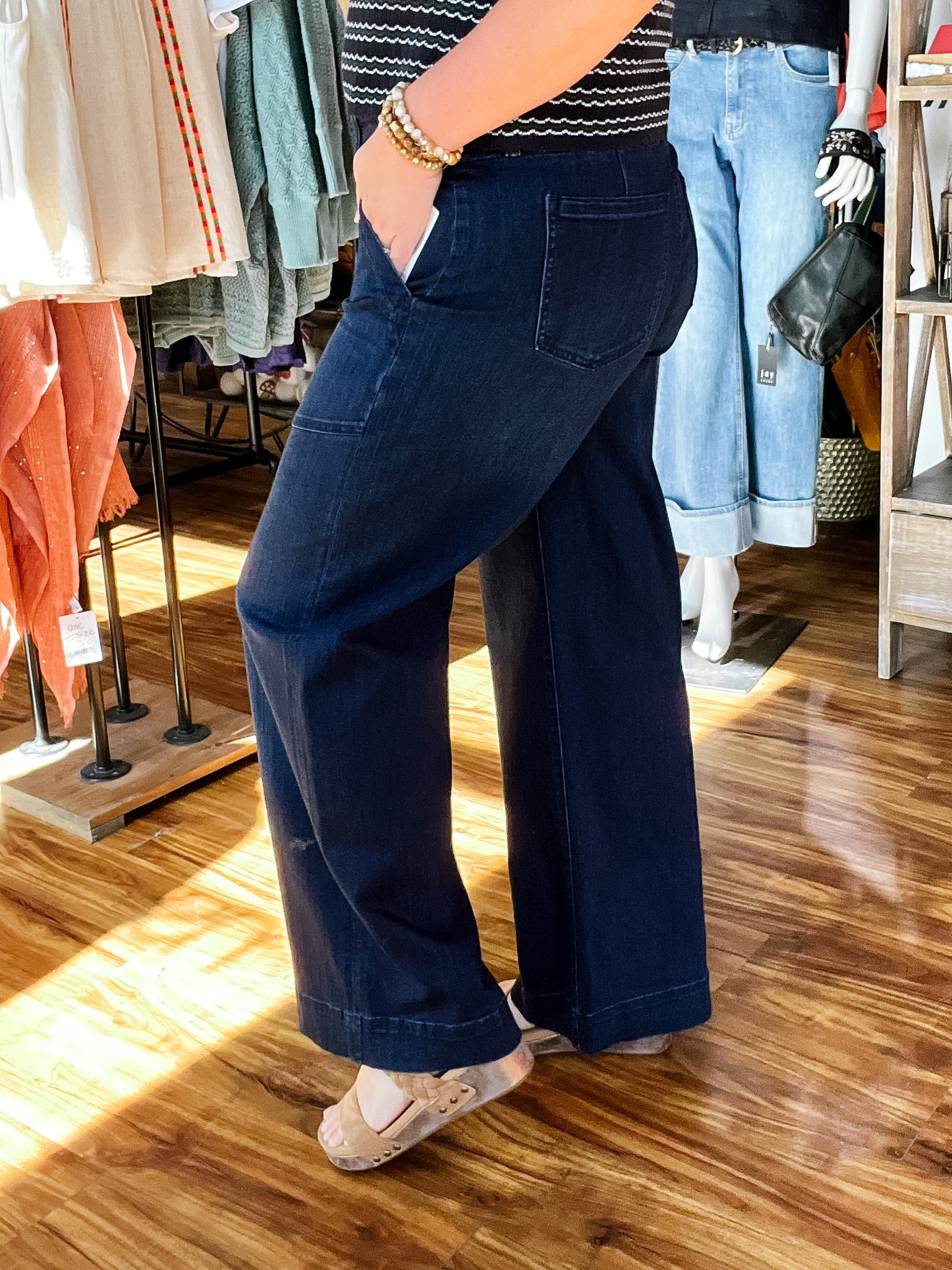 Patch Pocket Wide Leg Jean Summit Lake