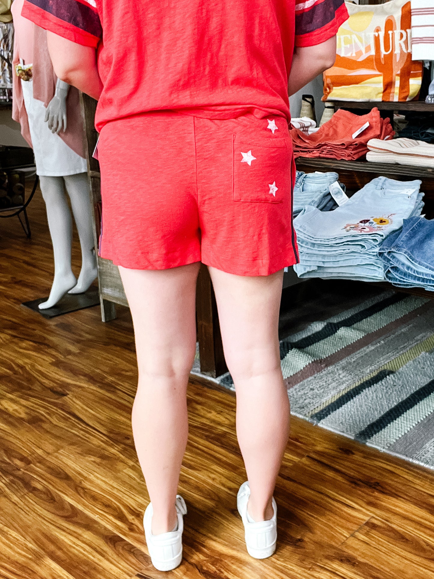 Red Star Short