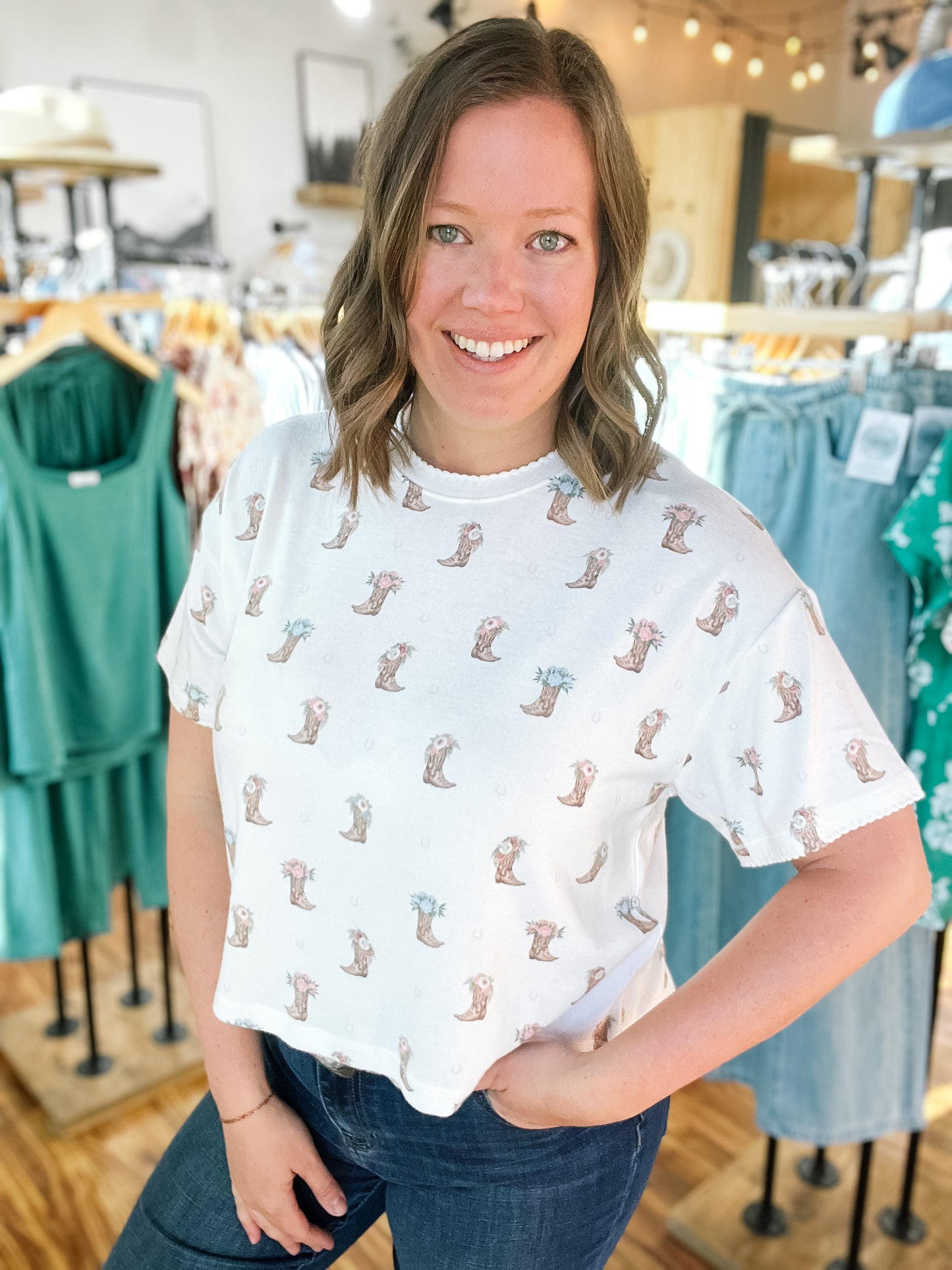 Cream Short Sleeve Boot Top