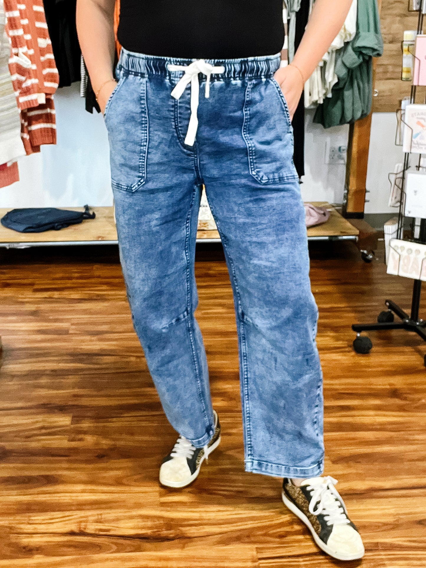 Medium Wash Tie Waist Barrel Jean