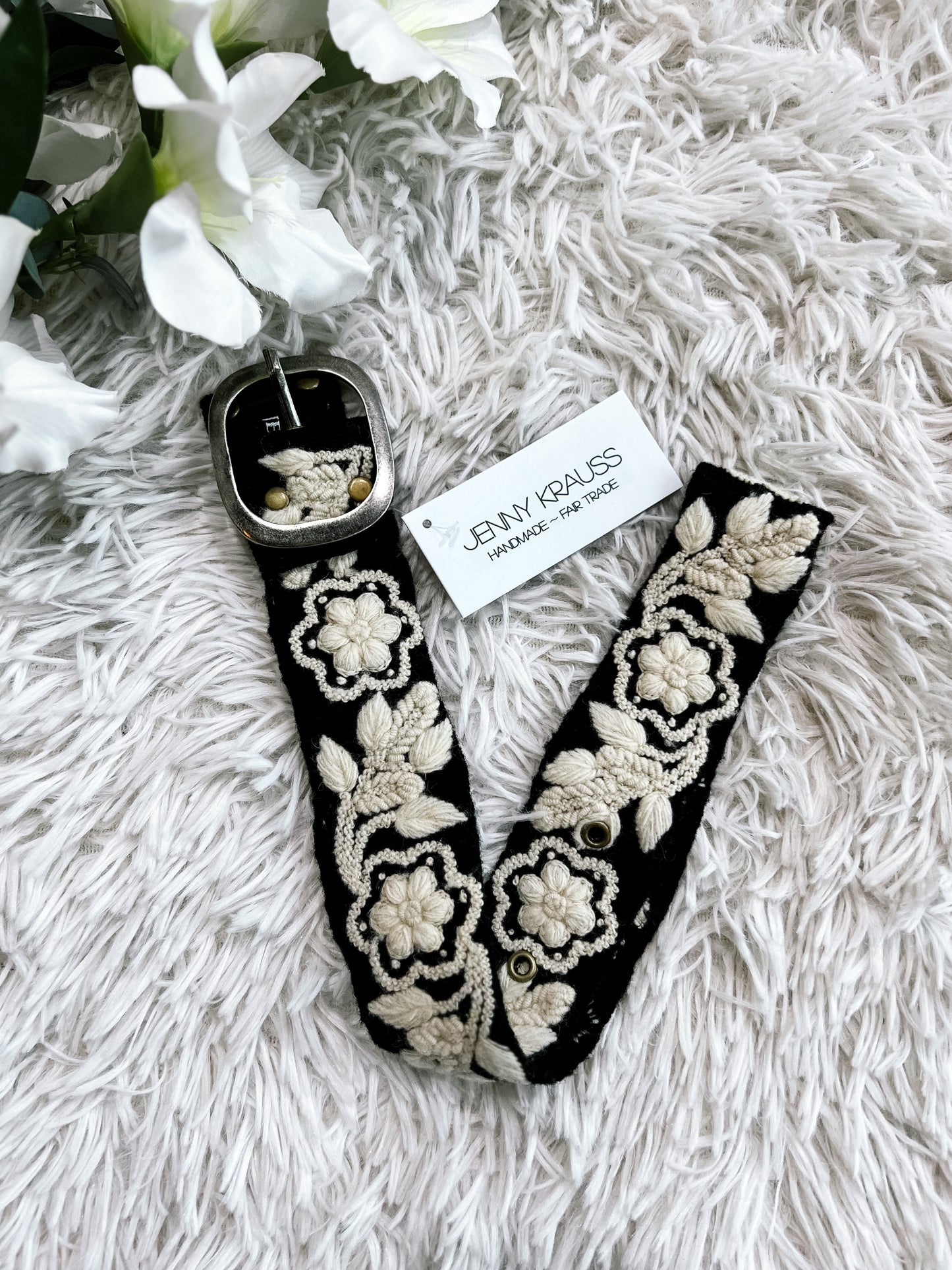 Black W/Cream Wool Belt