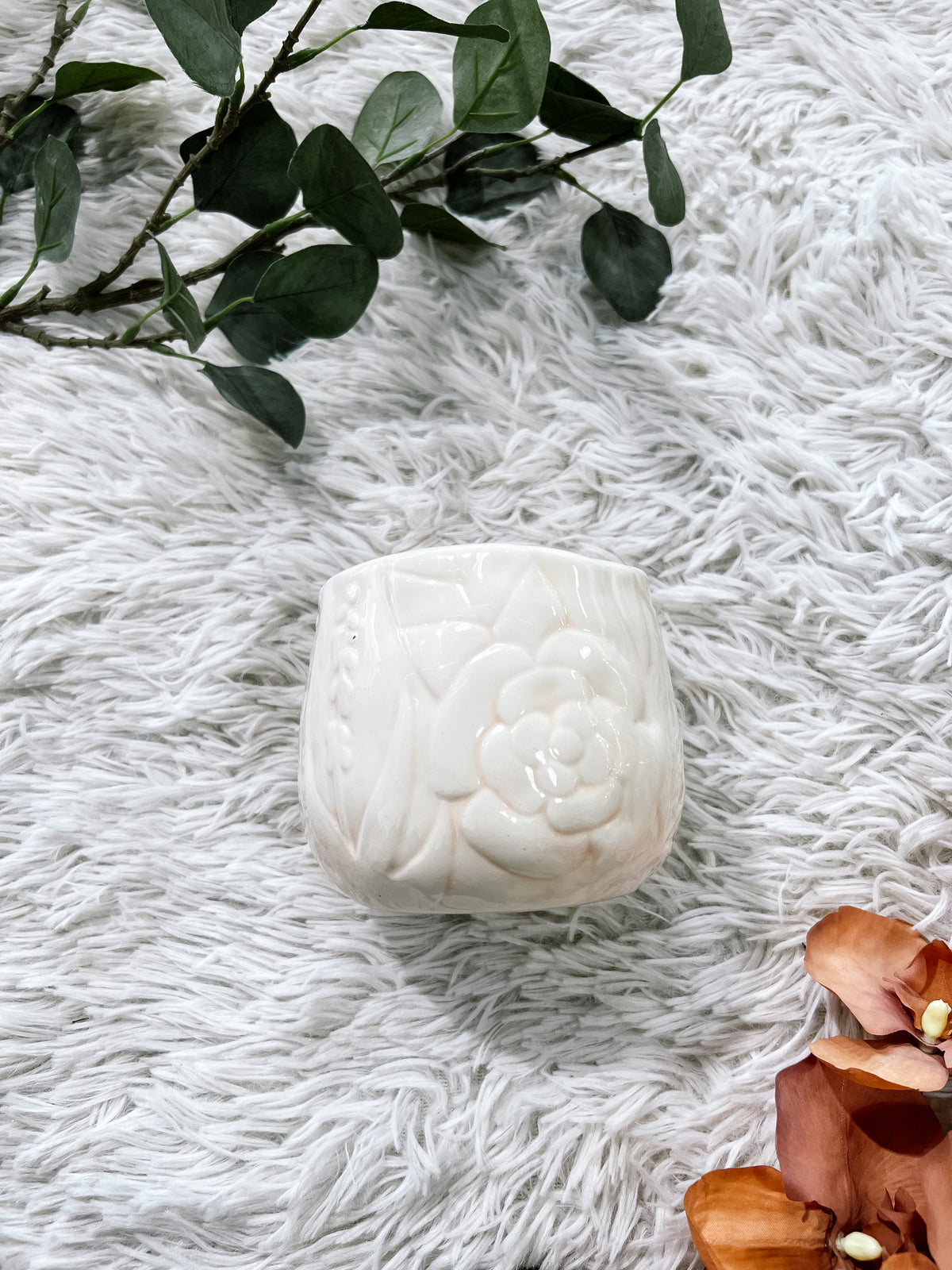 Sweet Grace White Ceramic Candle