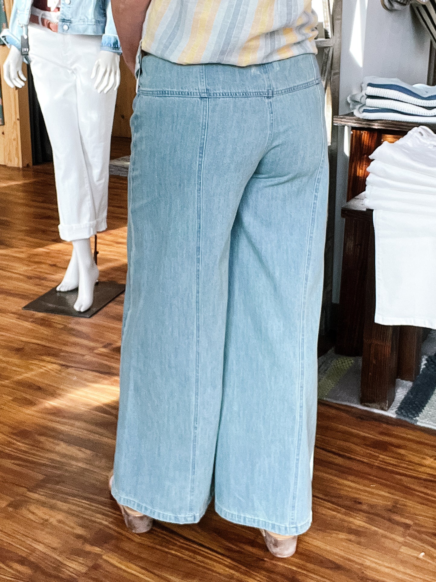 Light Wash Denim Wide Leg Jean