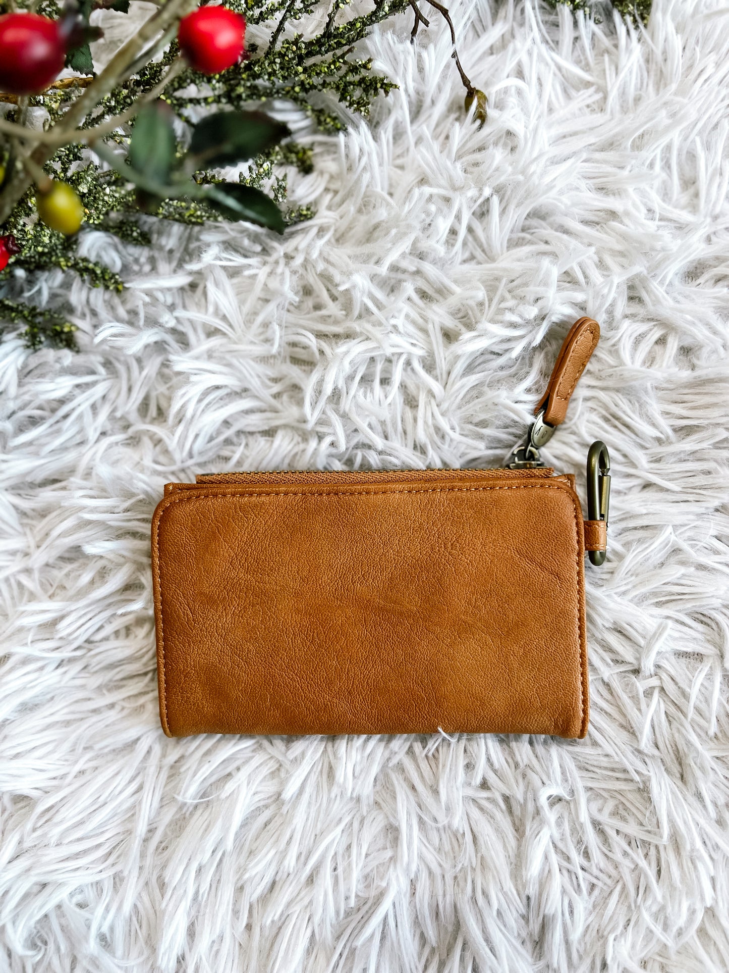 Bifold W/Carabiner Wallet