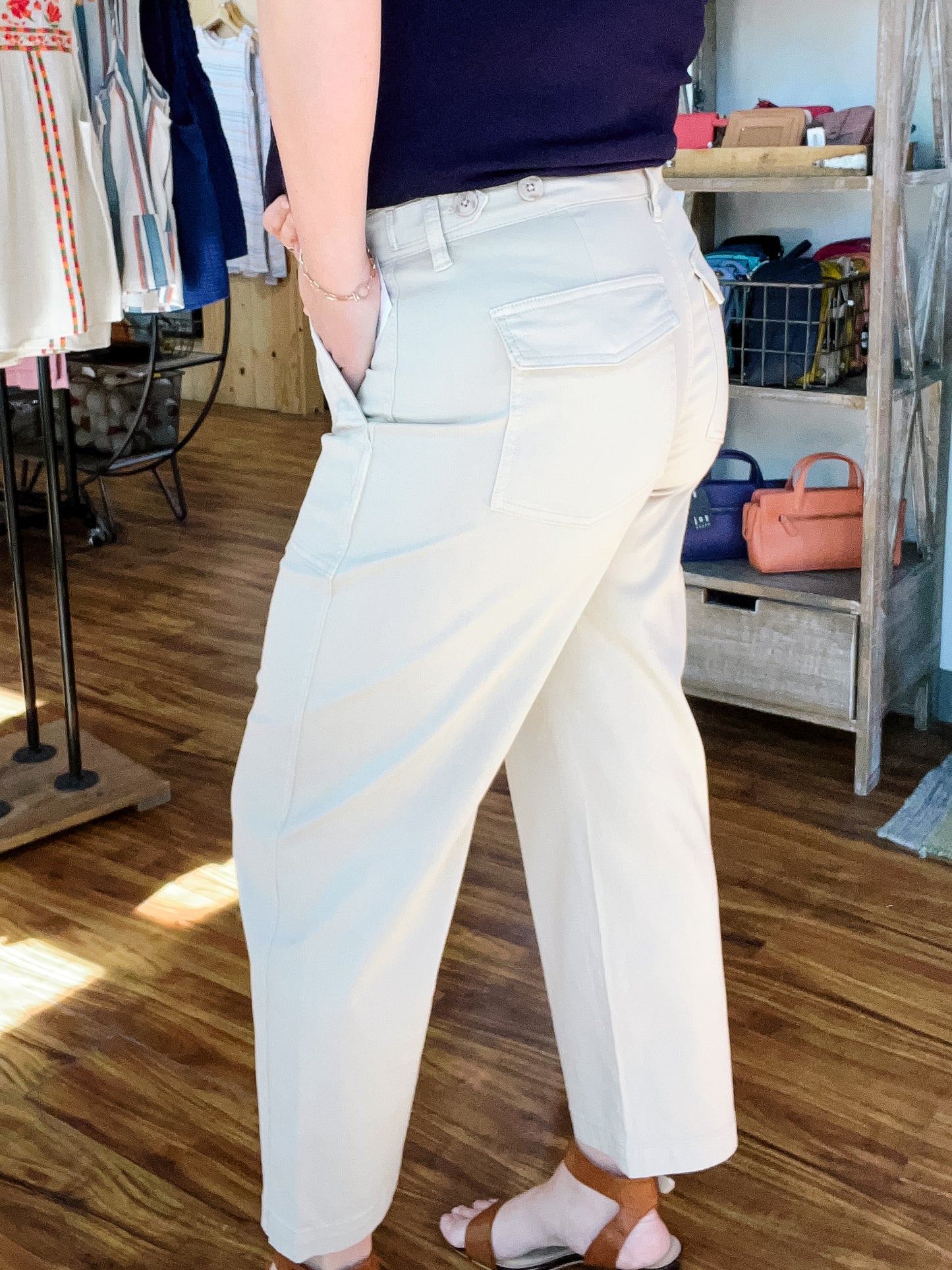 Utility Crop Patch Pocket Safari Sand Pant