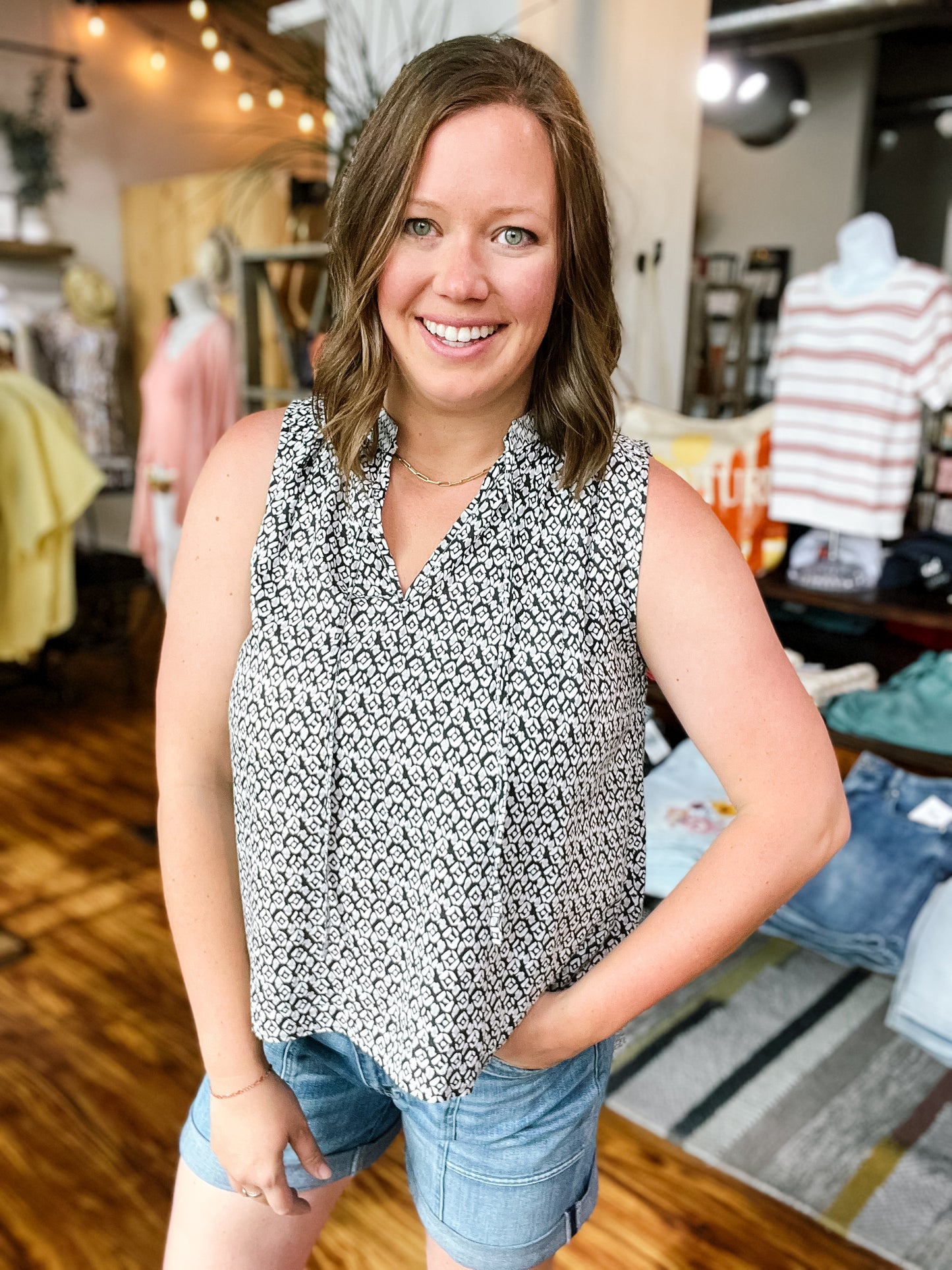 Black Geometric Pattern Sleeveless Top
