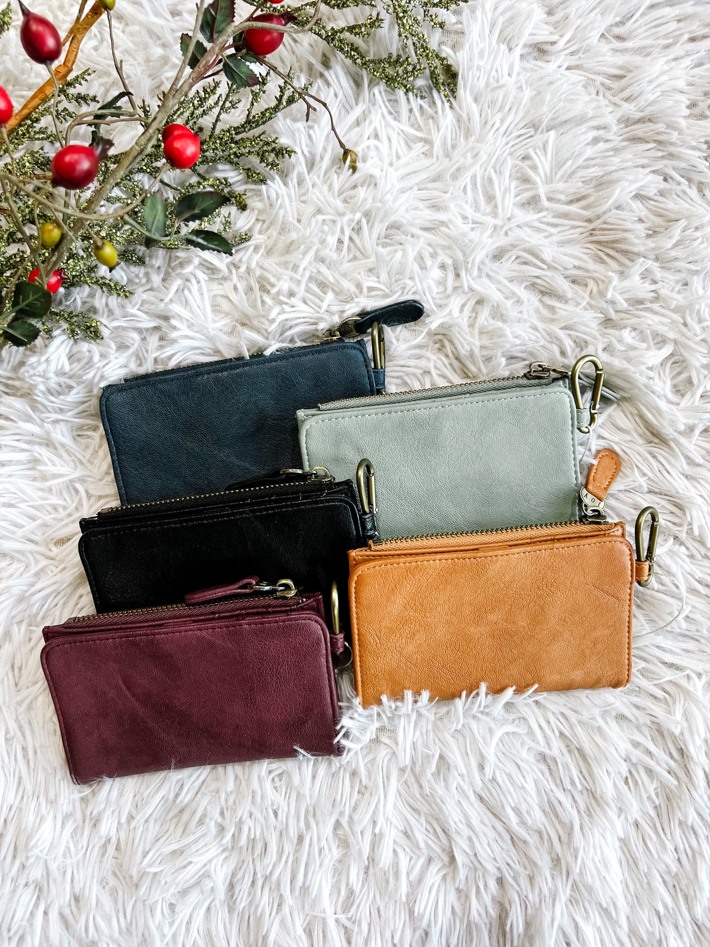 Bifold W/Carabiner Wallet