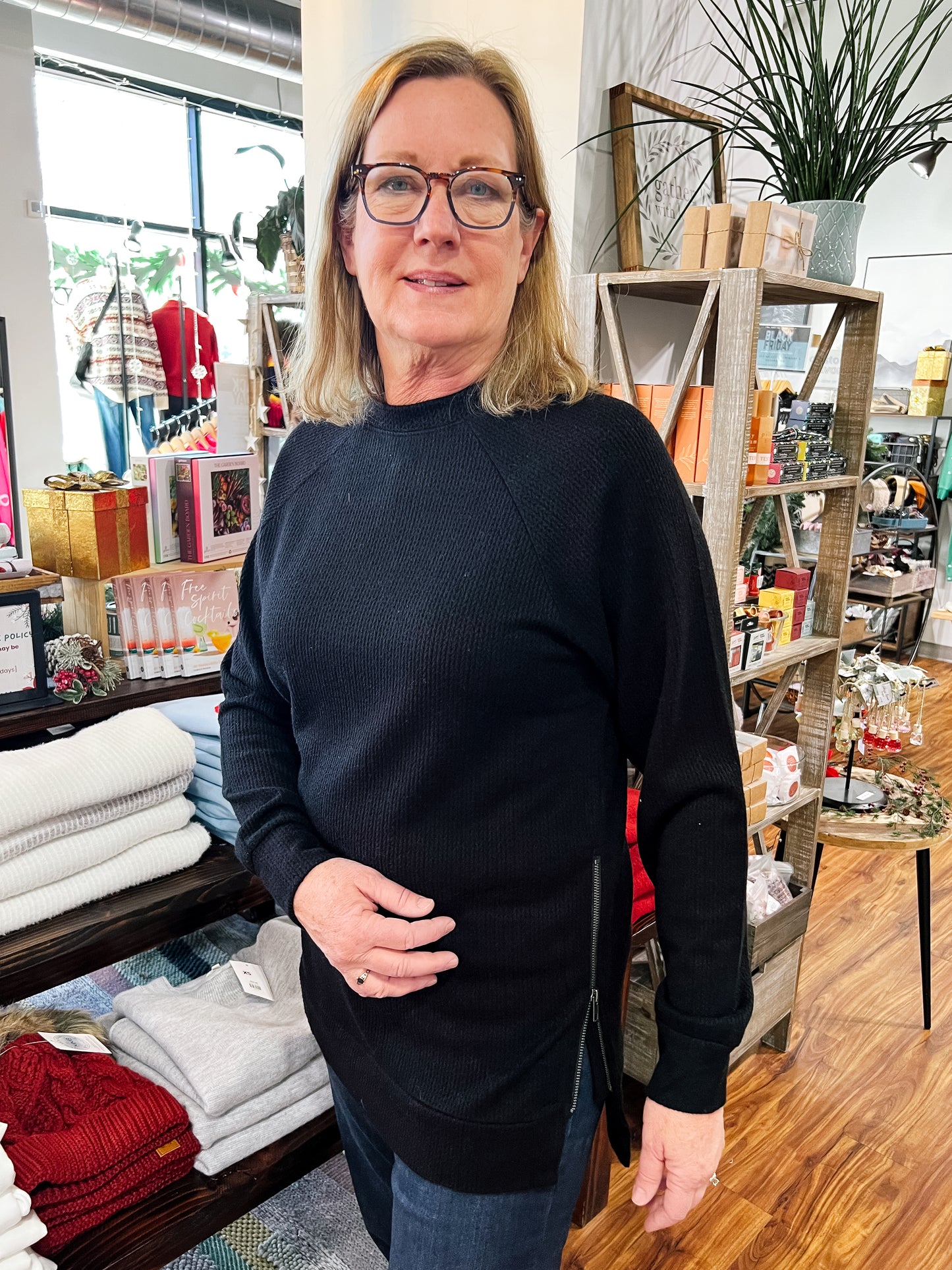 Black Zip Side Crewneck L/S Tunic