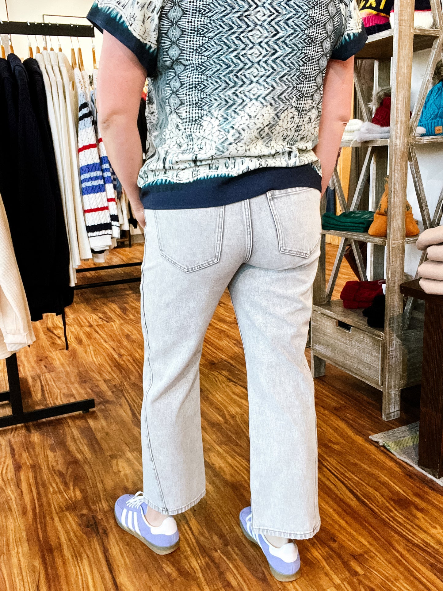 Kennedy Straight Alpine Grey Barrel Jean