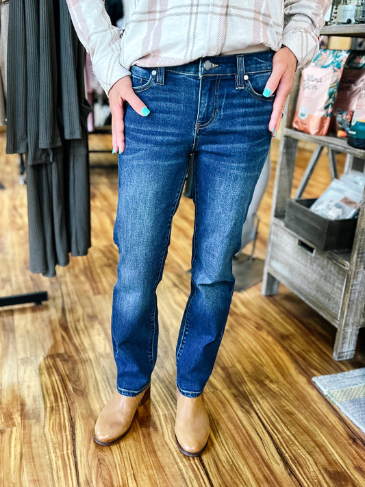 Liv Non Skinny Skinny Gleason Jean
