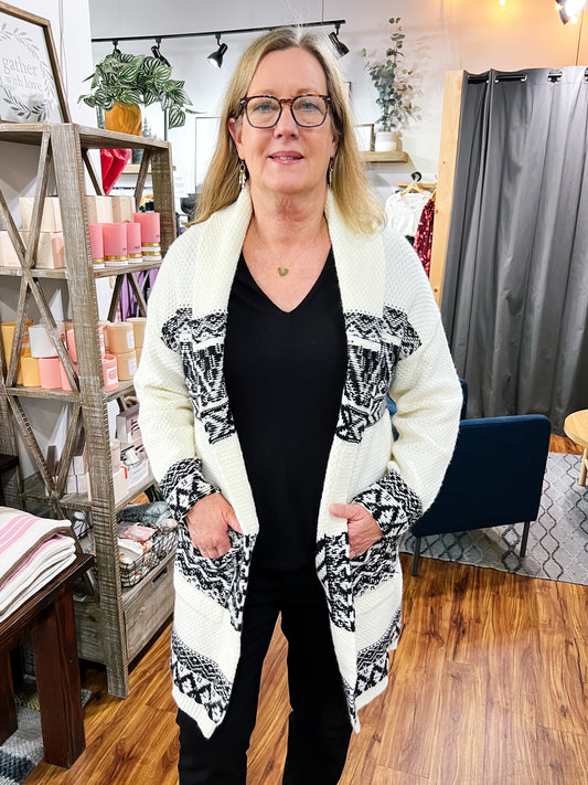 Cream W/ Black & White Pattern Coatigan