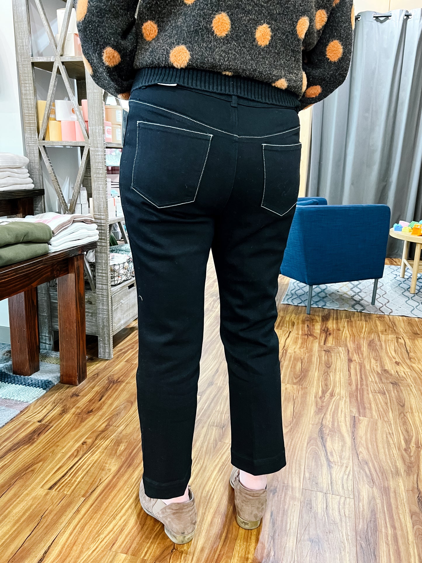 Black W/ White Stitch Detail Sophia Jean