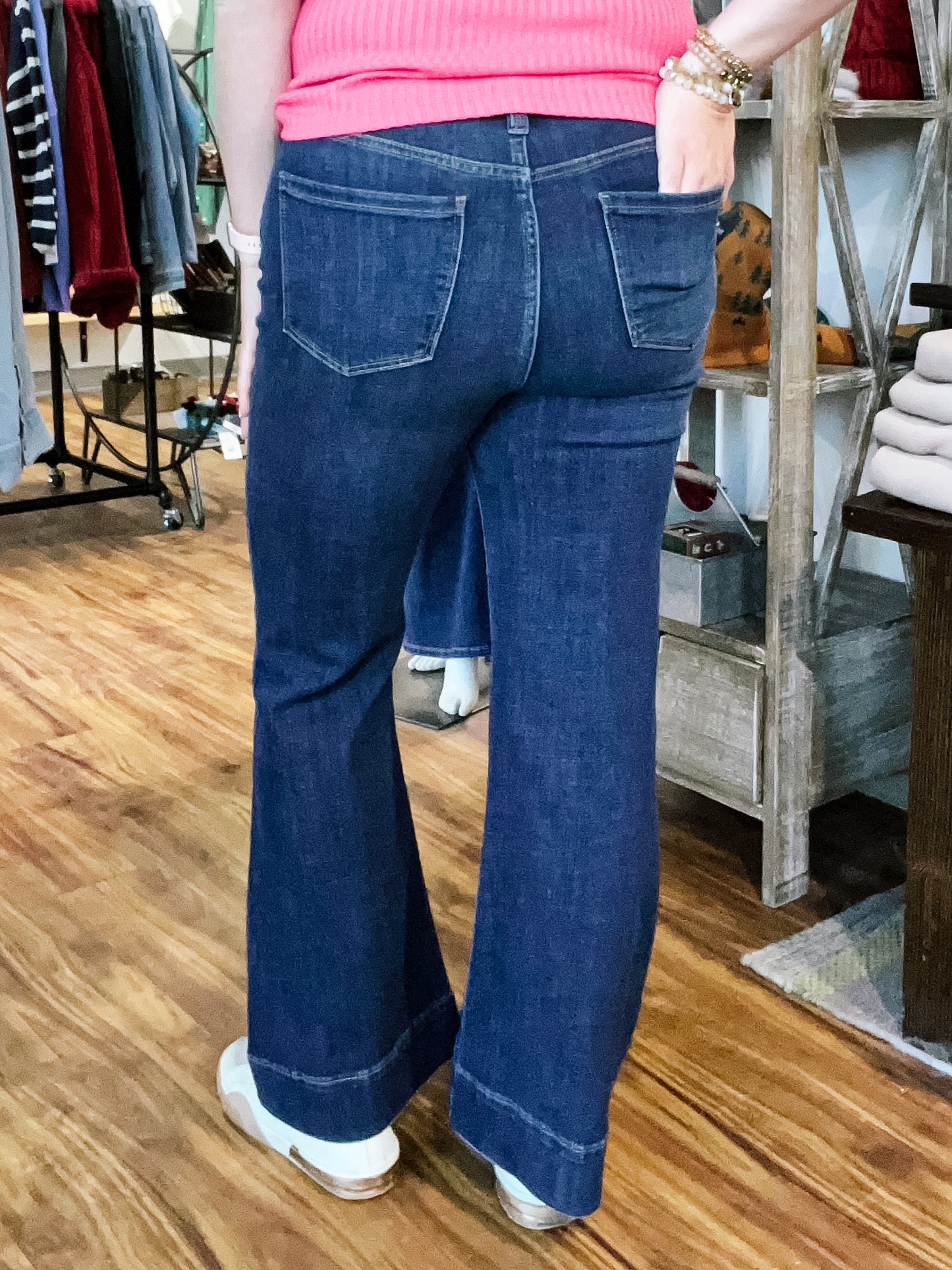 Hannah Moon Light Hi-Rise Flare Jean