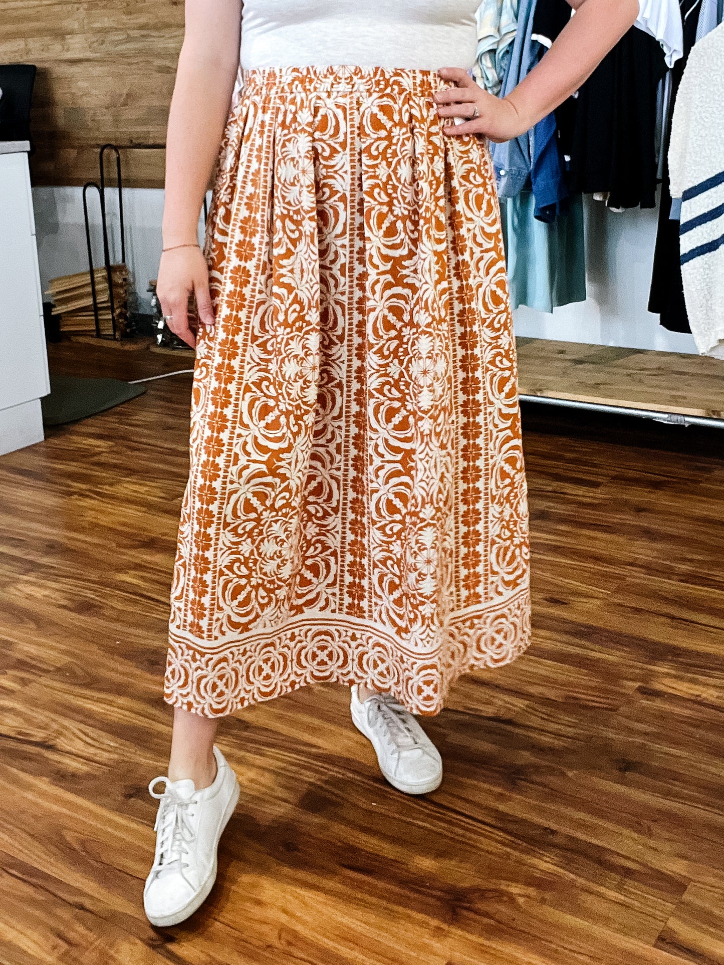 Rust W/Ivory Tropical Skirt