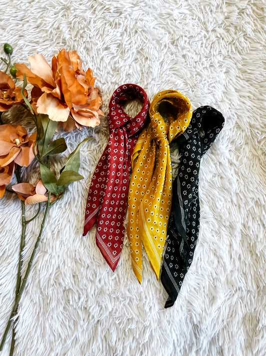 Daisy Cotton Bandana