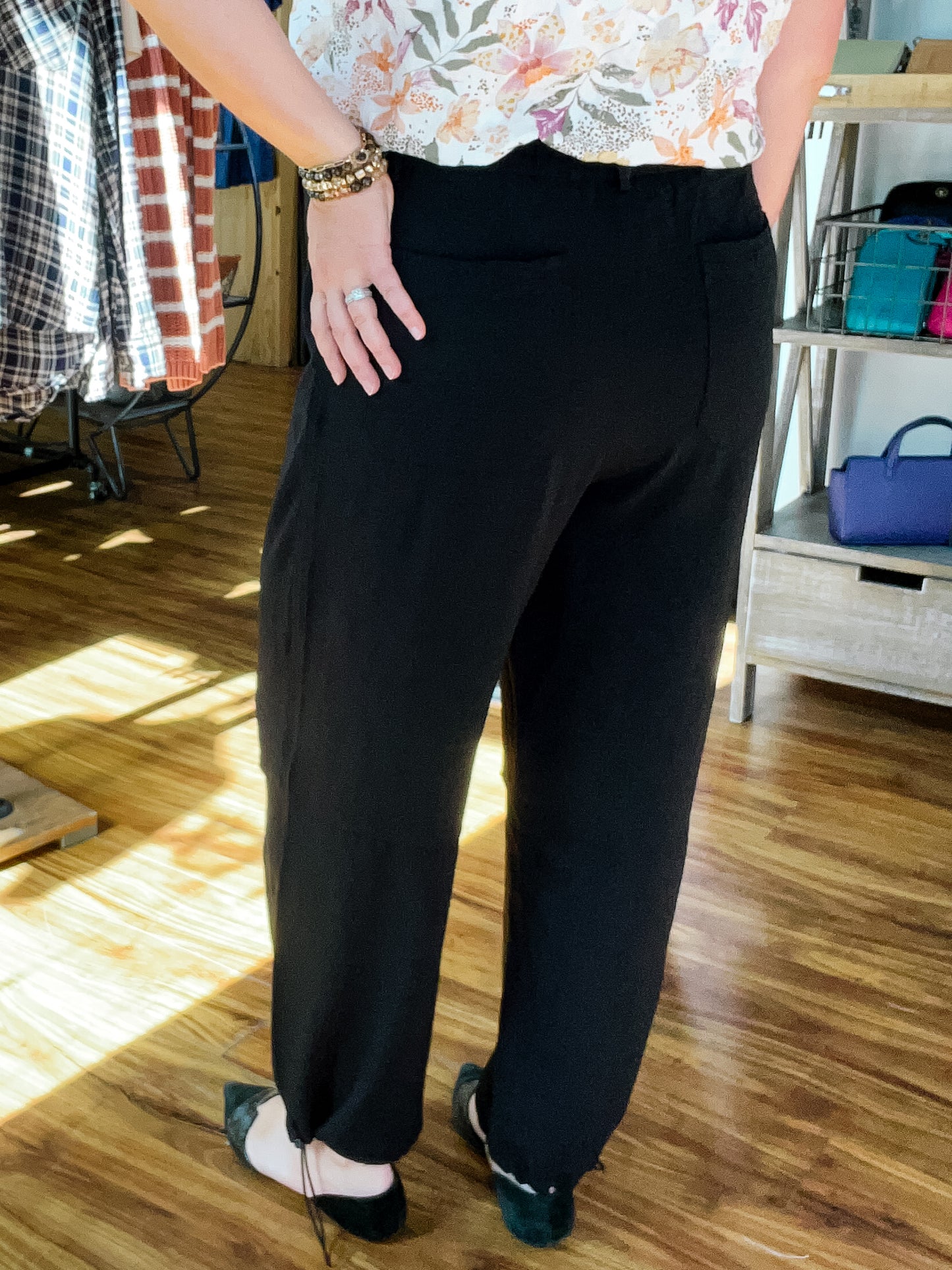 Black Flowy Pant